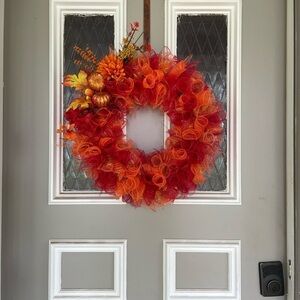 AUTUMN WREATH 14” IN REDS AND ORANGES